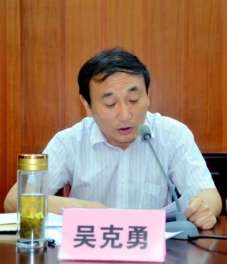 院党组成员、政治处主任吴克勇领学“习近平总书记视察湖北重要讲话精神”.JPG