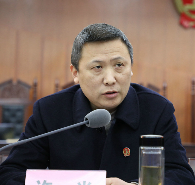 4党组成员、副院长许光对安全等工作进行布置和安排.JPG