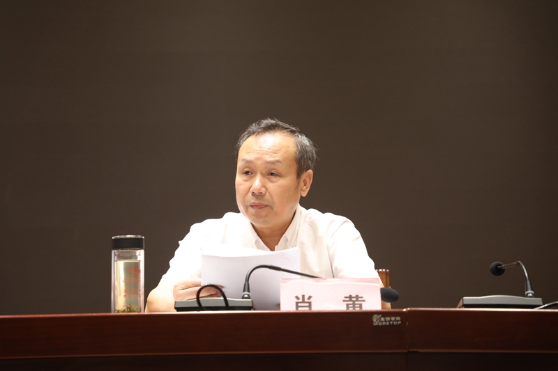 2巡察组组长肖黄就将开展的巡察工作内容和巡察要求作了重要讲话.JPG