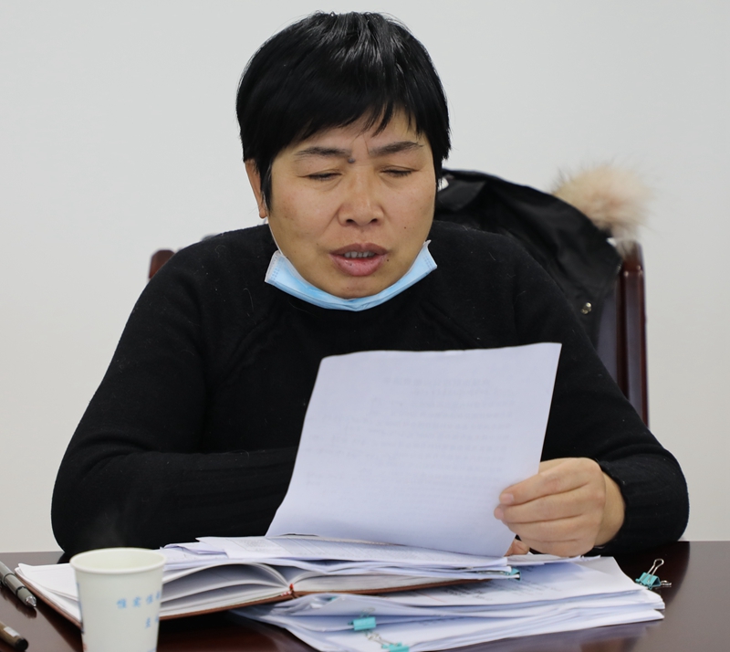 3党组副书记、副院长夏雪华主持会议.JPG